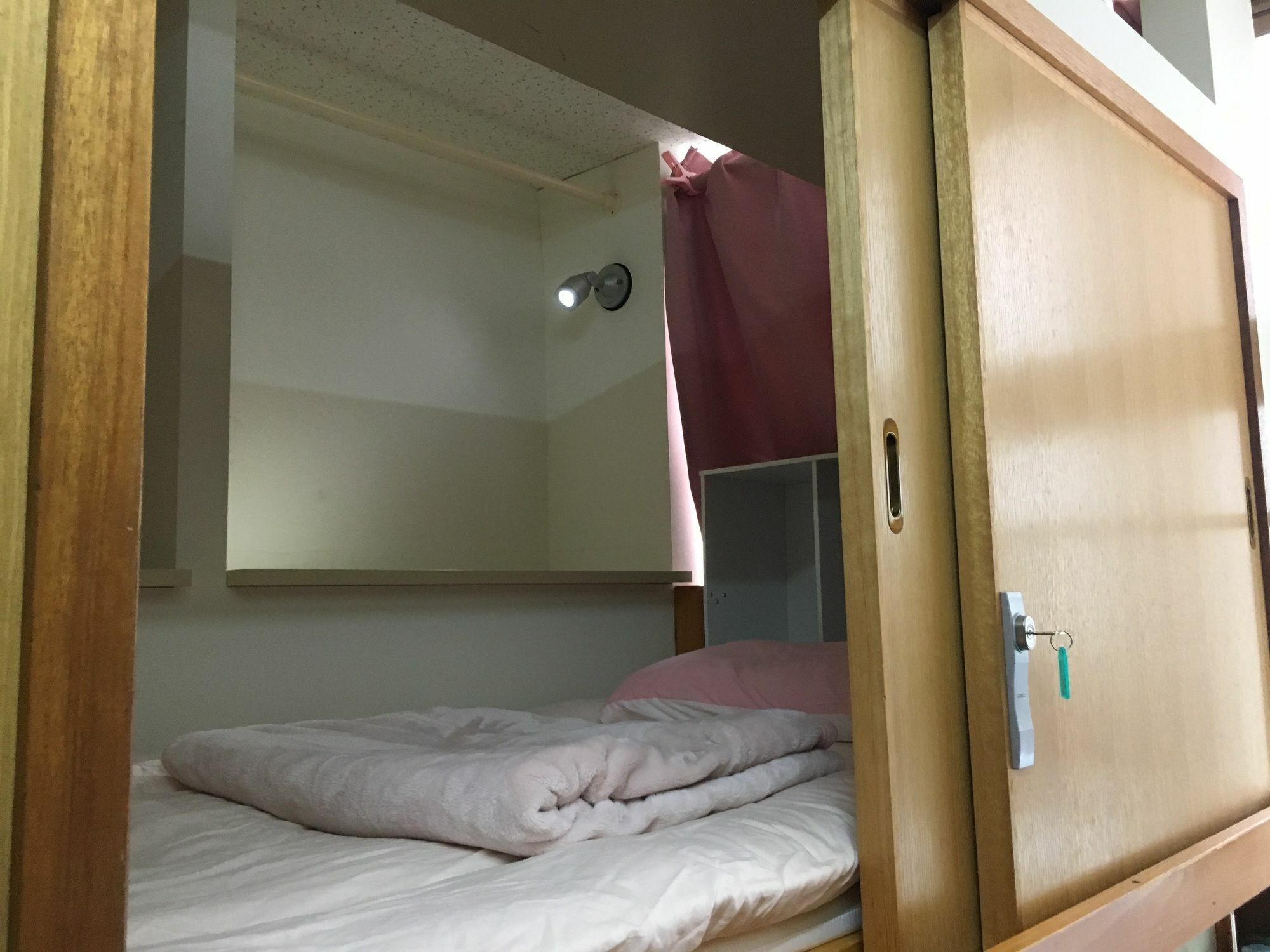 Capsule Dormitory Orion Tomari Kültér fotó