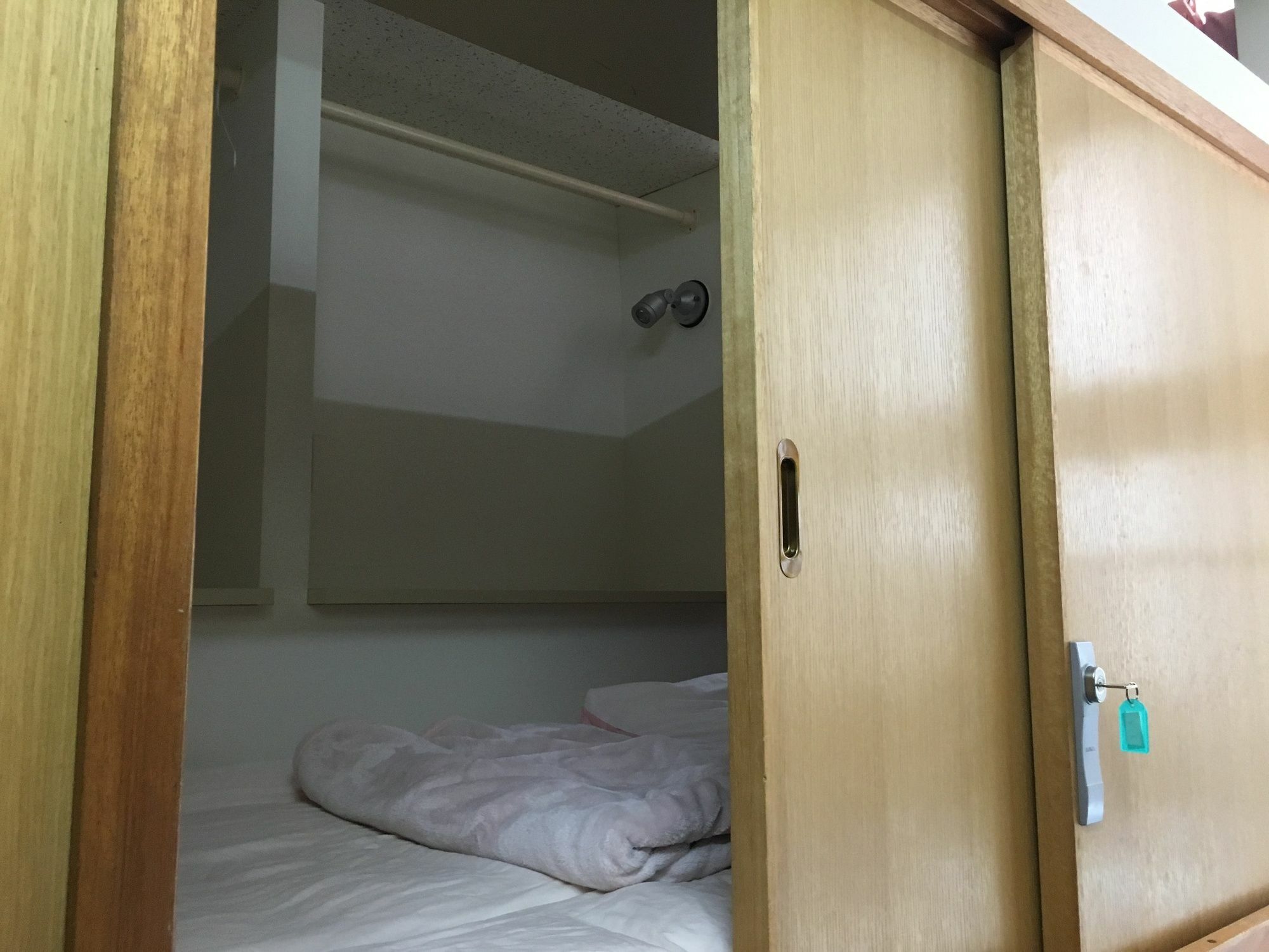Capsule Dormitory Orion Tomari Kültér fotó